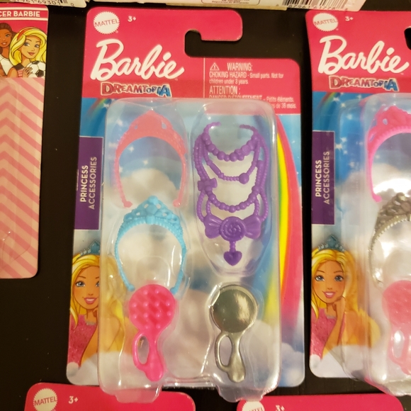 Barbie clothing, figure and accessories - Picture 11 of 12